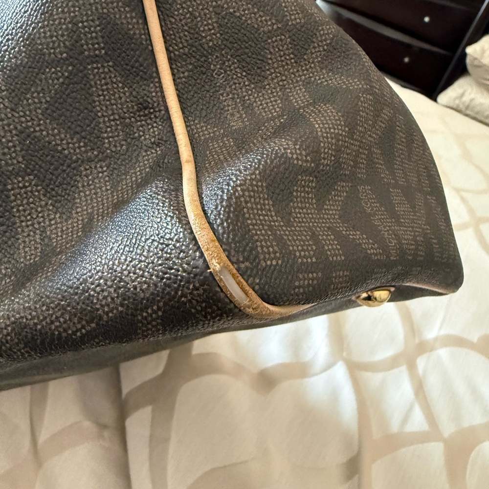 Michael Kors Brown Monogram Satchel with Tan Straps and Gold Hardware - Picture 5 of 5